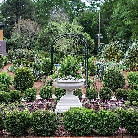 Bed and Breakfast The Duke Mansion Charlotte Exterior foto