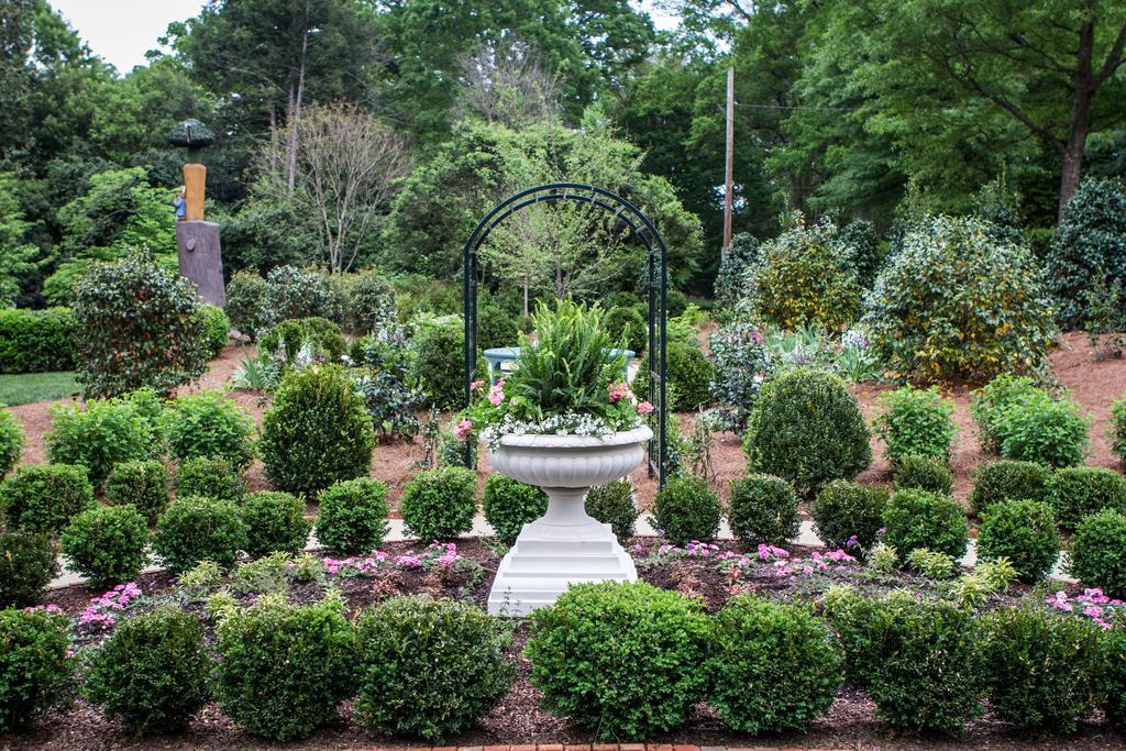 Bed and Breakfast The Duke Mansion Charlotte Exterior foto
